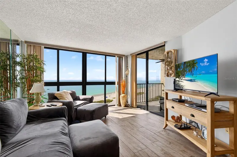1290 Gulf Blvd #1604, FL