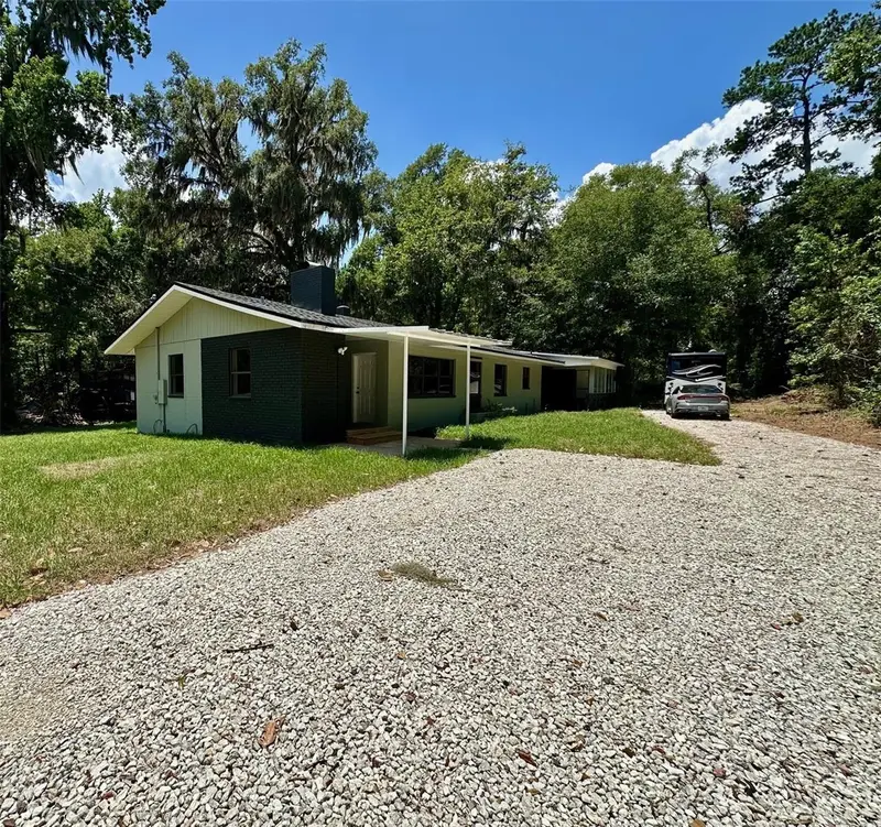 12104 Nw Us Highway 441, FL