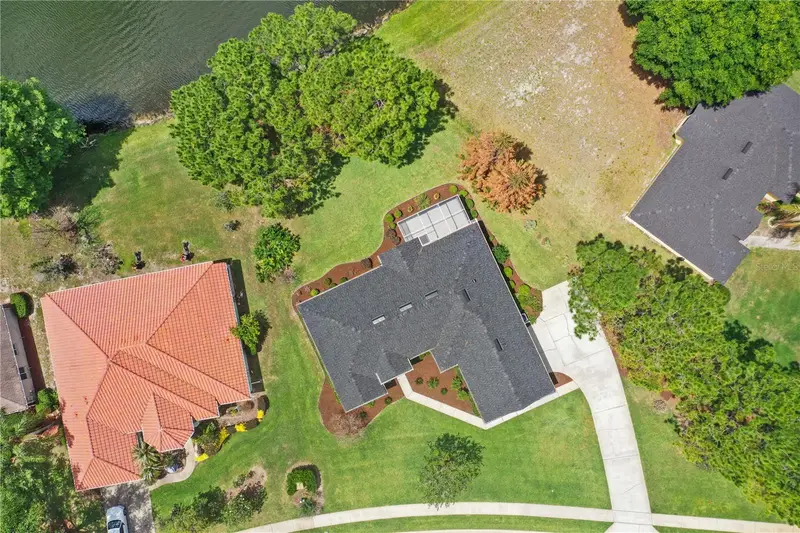 500 Quail Hill Dr, FL
