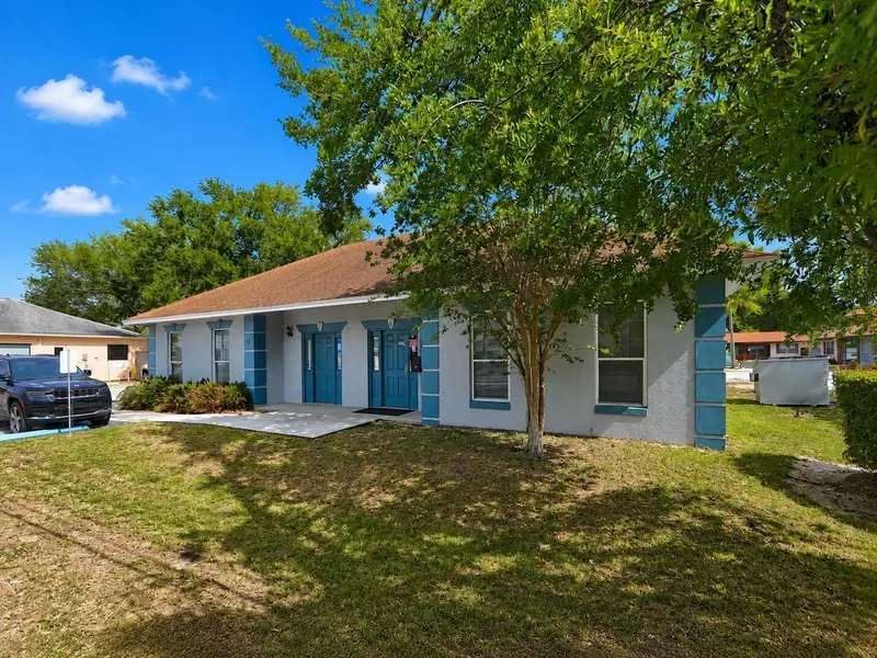 631 E Oak Ridge Rd, FL