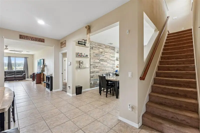 3632 Creswick Cir, FL