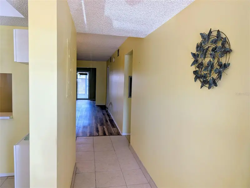 4111 Heron Way #E-103, FL