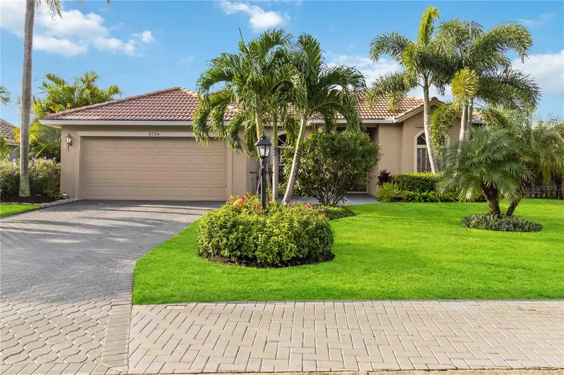 3724 71st Ter E, FL