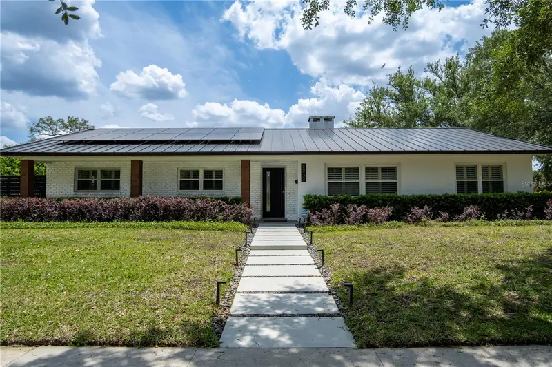 2232 Banchory Road, FL