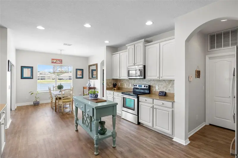 2351 123rd Pl E, FL