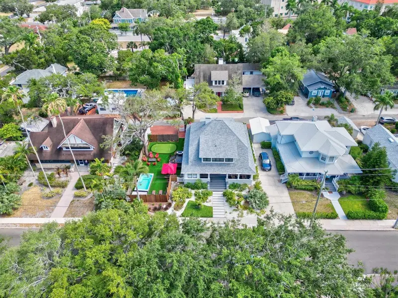 1523 1st Ave W, FL