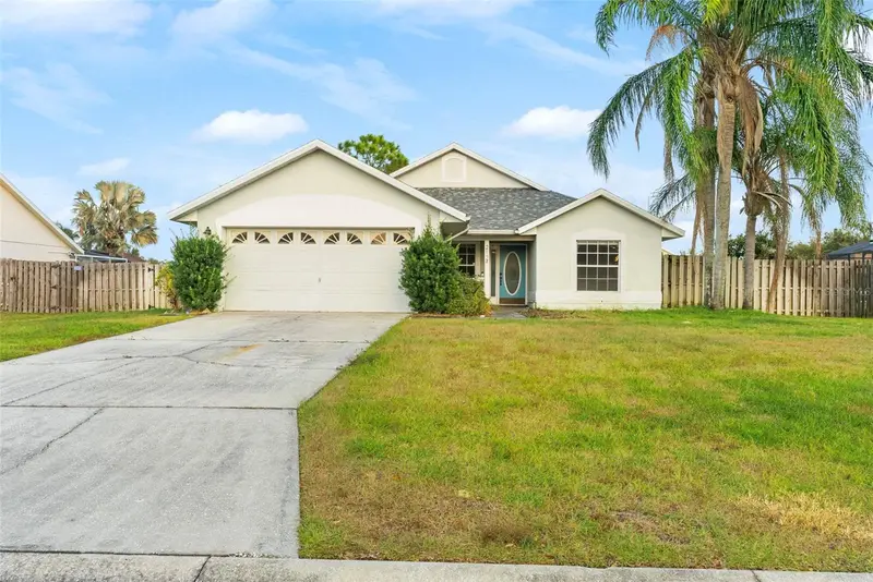 212 Bent Oak Loop, FL