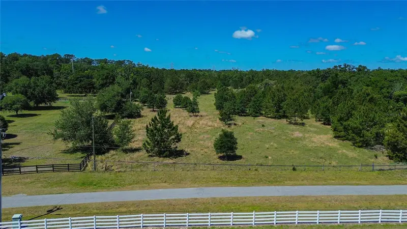 6489 Quarterhorse Ln, FL