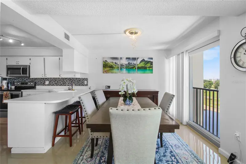 225 Country Club Dr #1604, FL