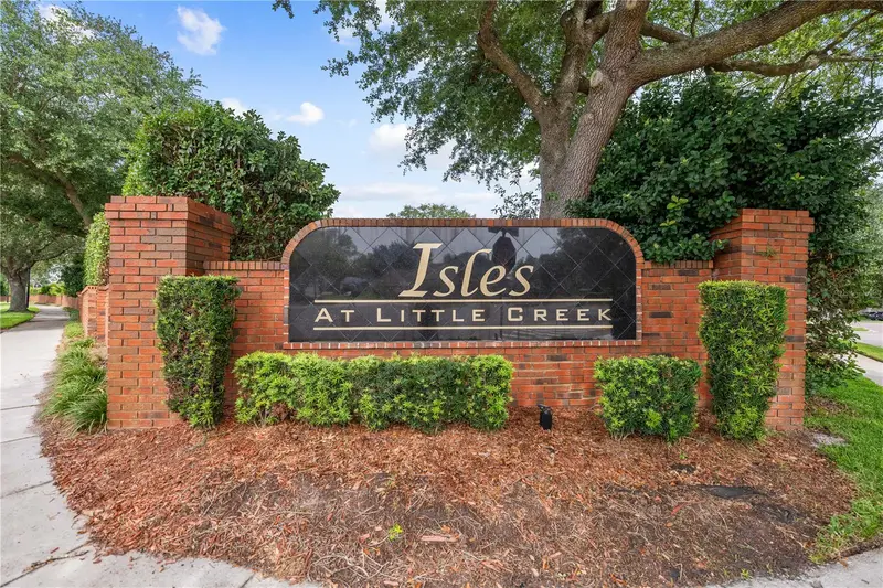 2743 Running Springs Loop, FL