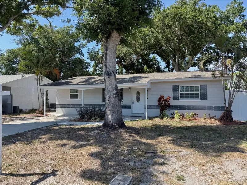 5731 66th Ave N, FL