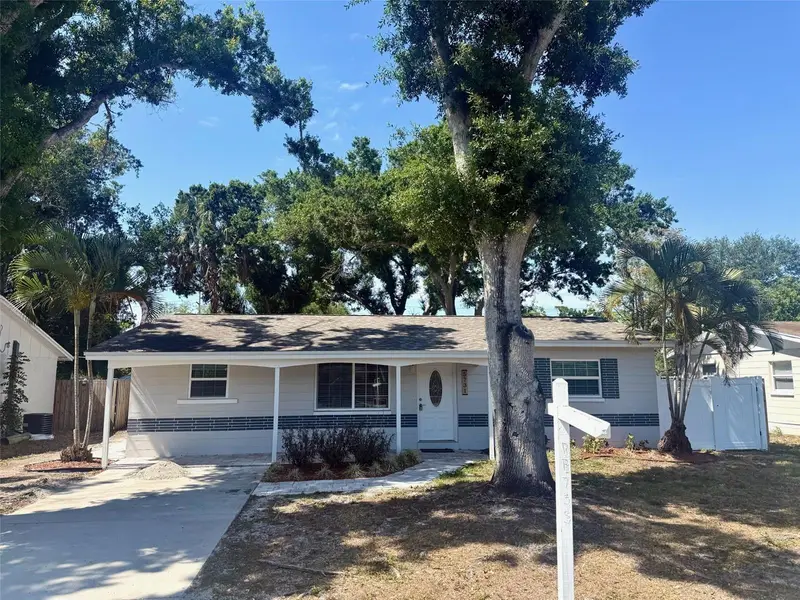 5731 66th Ave N, FL