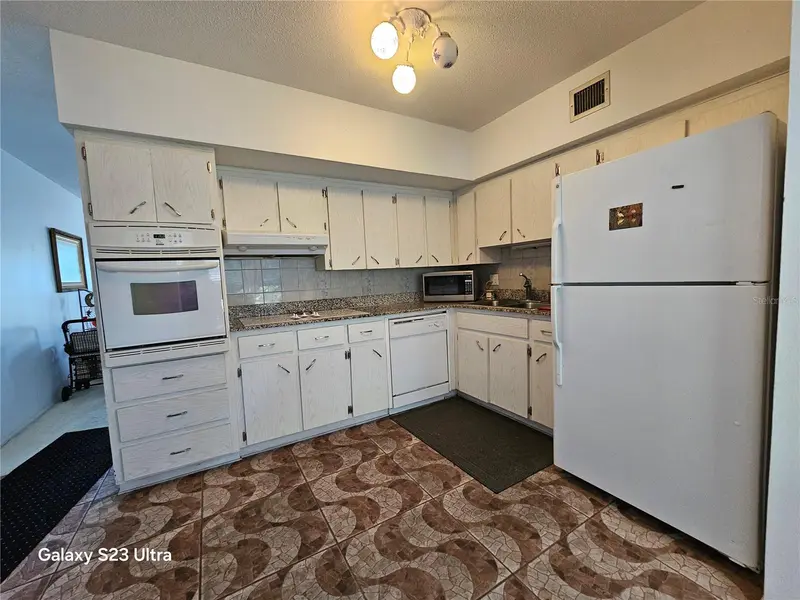 2380 World Parkway Blvd #56, FL