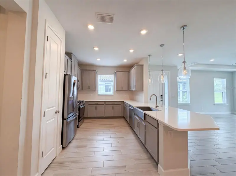 10064 Morning Mist Ln, FL