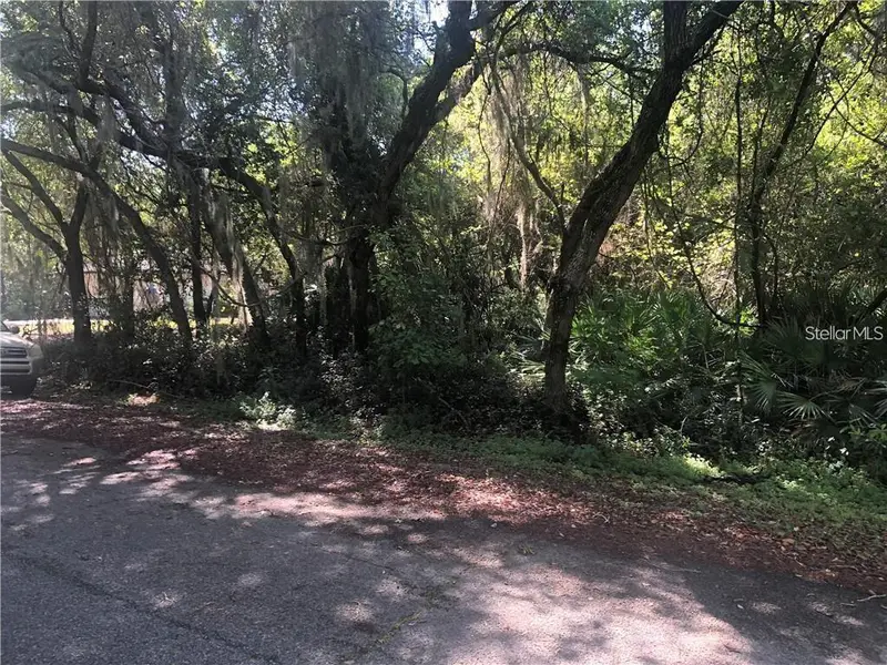 261 Toms Rd, FL