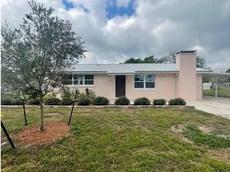1305 Carr Dr, FL