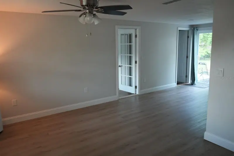 972 Ponderosa Rd, FL