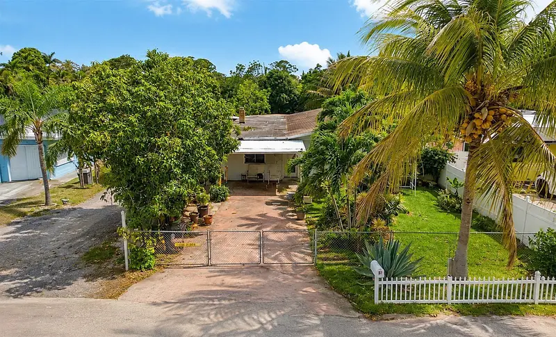 4799 Lehto Ln, FL