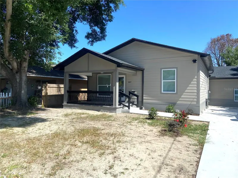 207 Avenue E Se, FL