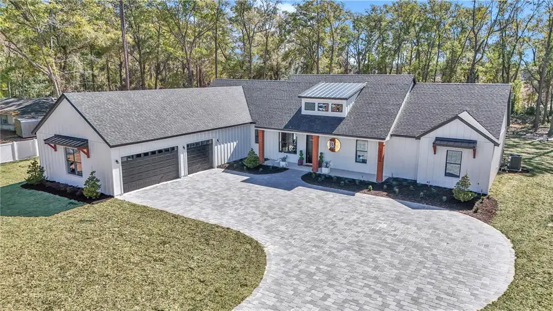 8787 Nw 18th Cir, FL