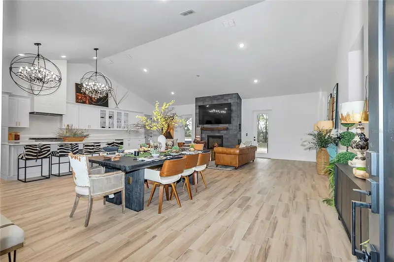 8787 Nw 18th Cir, FL