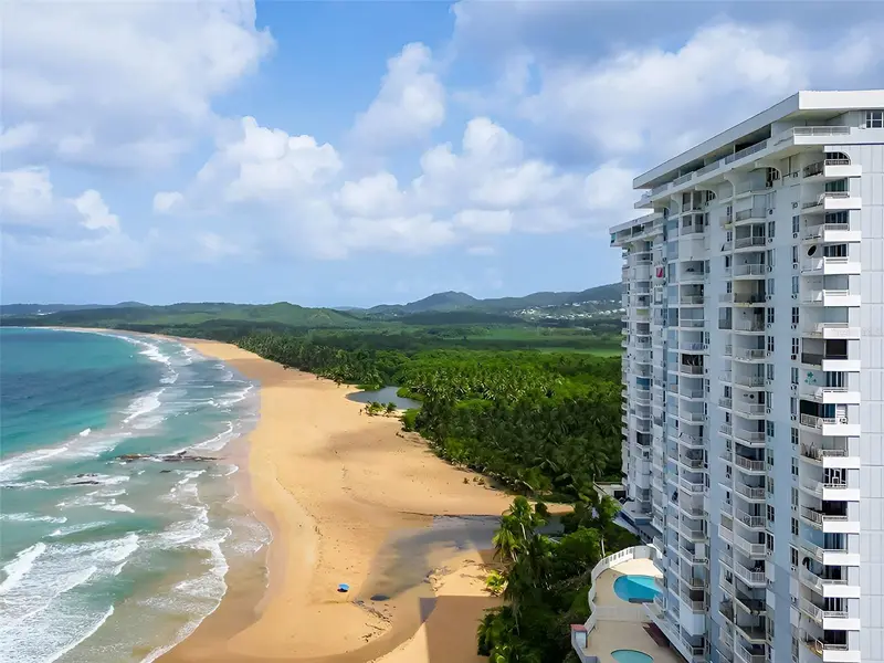 Condominio Sandy Hills W #19b, PR