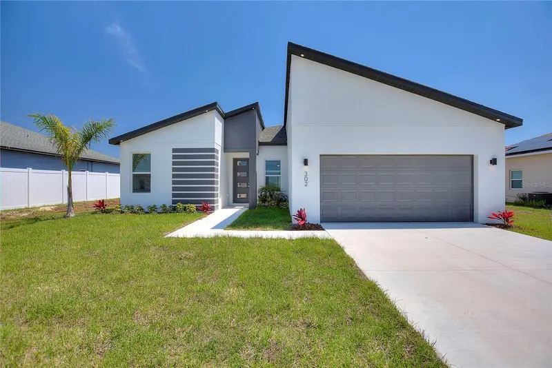 302 Elderberry Ct, FL