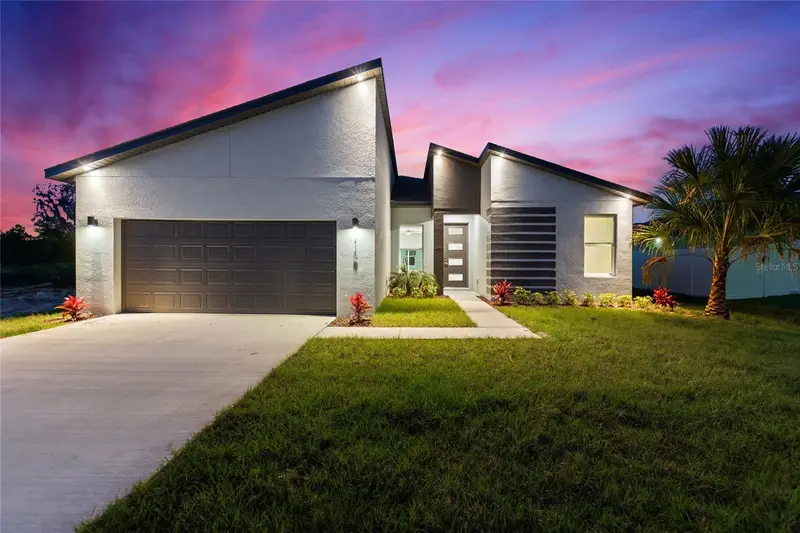 119 Tulip Ln, FL