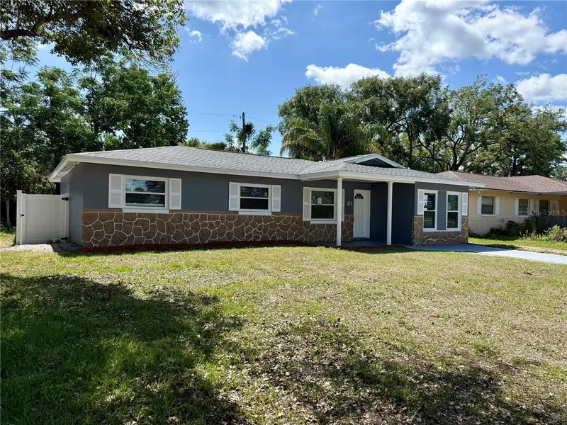 221 Sherry Ave, FL