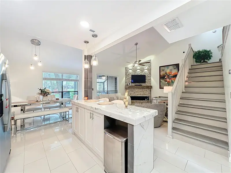 940 Douglas Ave #197, FL