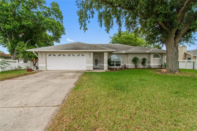 5432 Highlands Vue Ln, FL