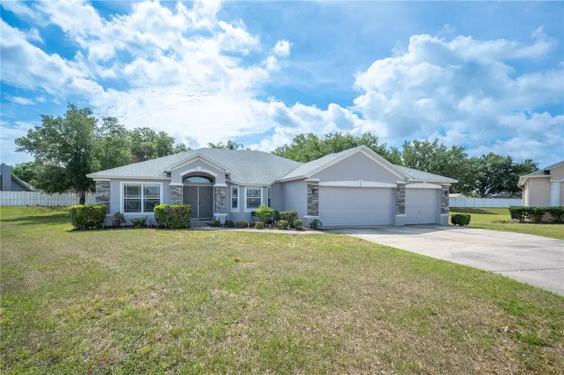 217 Oak Crossing Blvd, FL