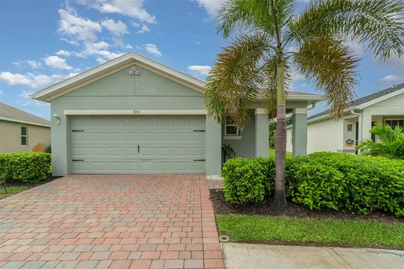 5261 Shell Mound Cir, FL