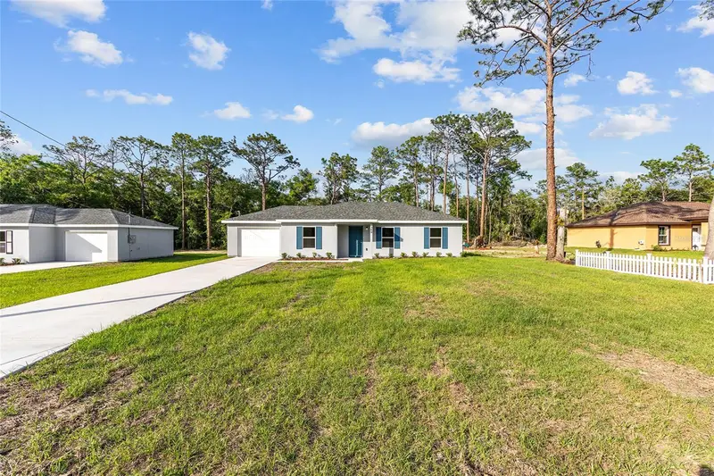 360 Locust Rd, FL