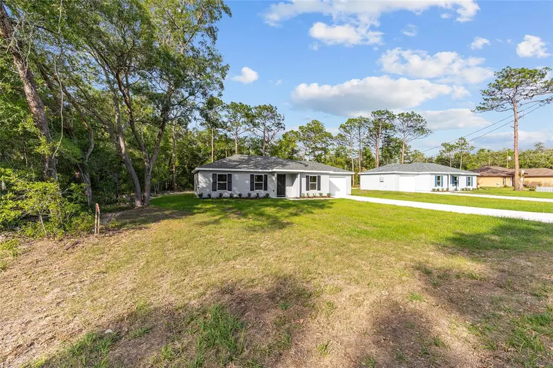 358 Locust Rd, FL