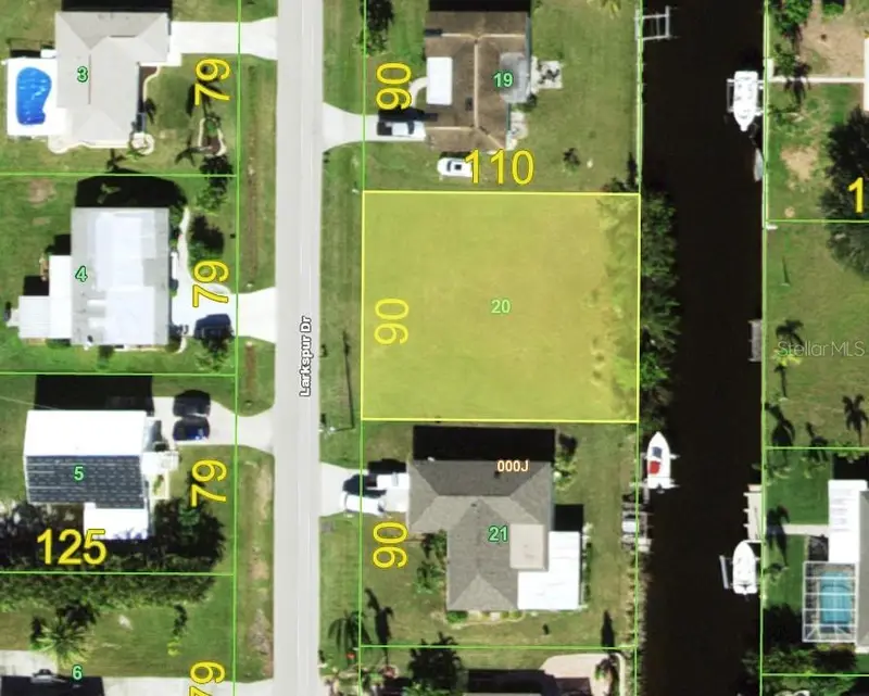 2702 Larkspur Dr, FL