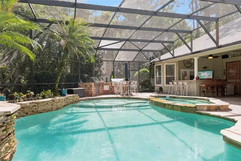 109 Cherry Creek Cir, FL