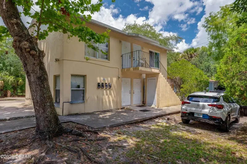 600 S Segrave St, FL