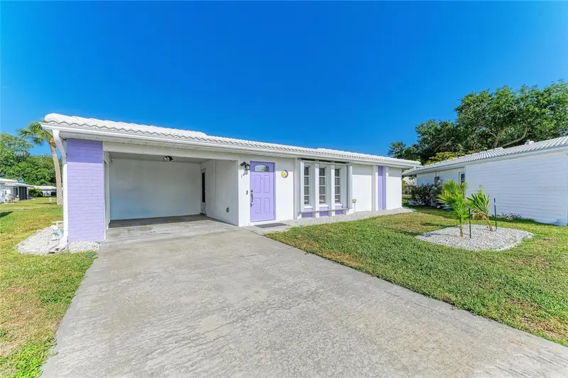 140 Circlewood Dr #C1-4, FL
