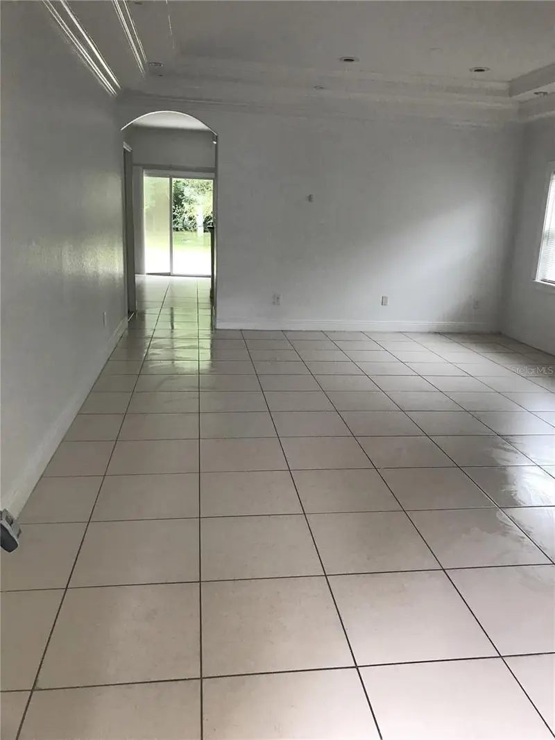 1911 May St, FL