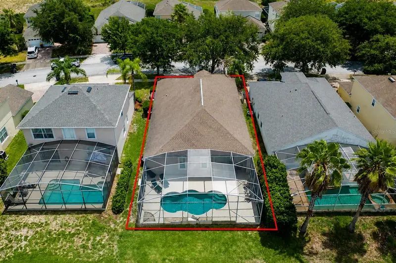 205 Gleneagles Dr, FL