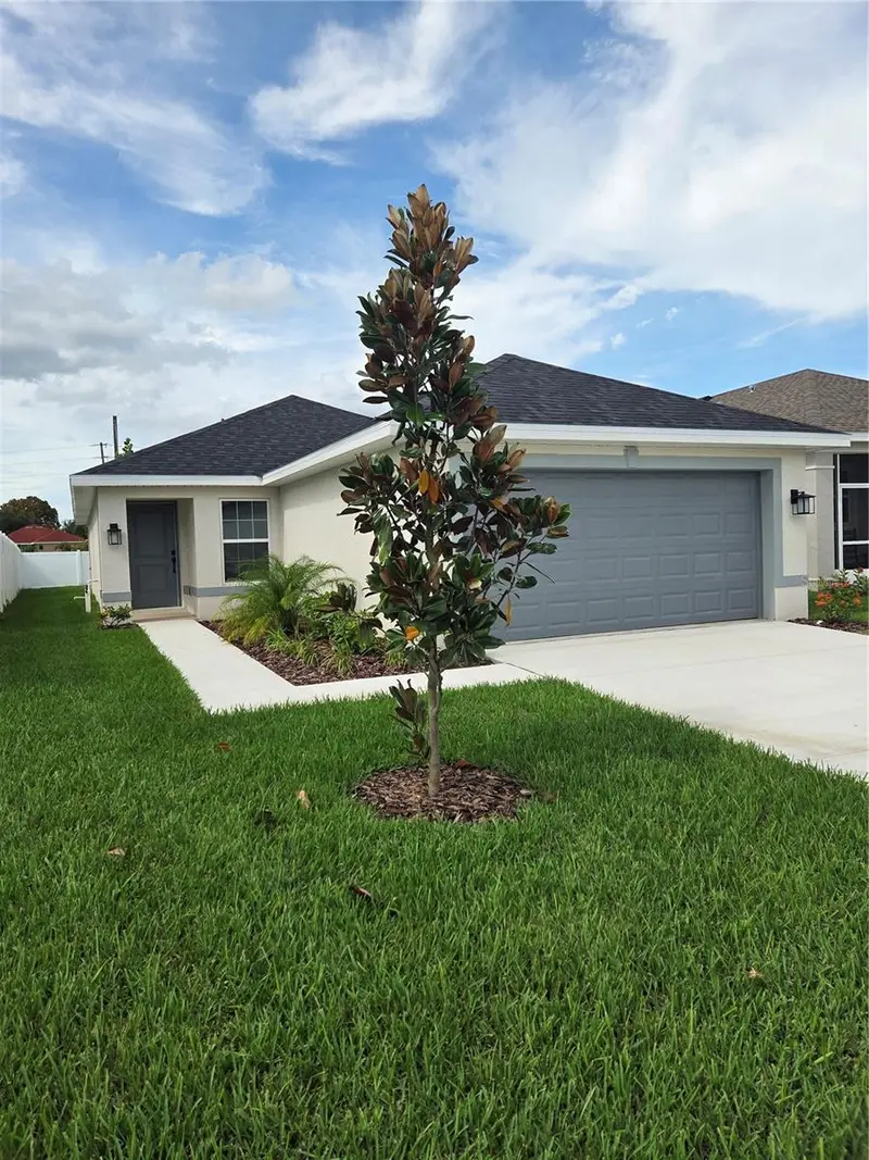 9409 Highland Hills Dr St, FL