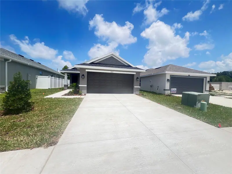 9443 Highland Hills Dr St, FL