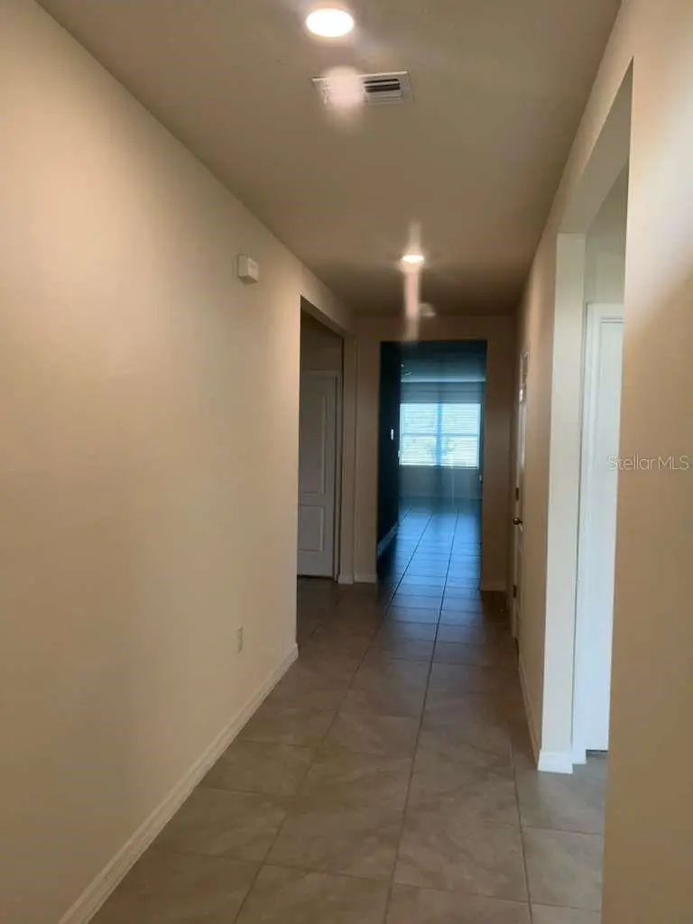 507 Short Ln, FL