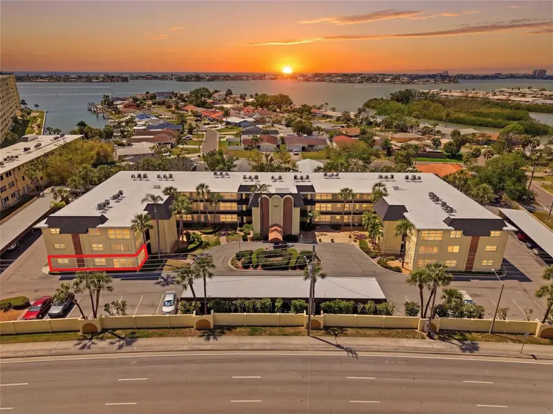 4780 Cove Cir #101, FL