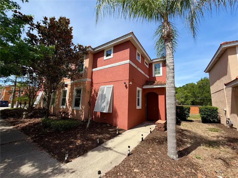 720 Las Fuentes Dr, FL
