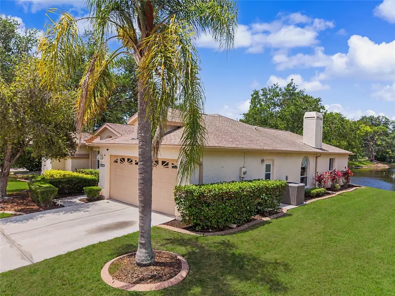 5657 29th Street Cir E, FL