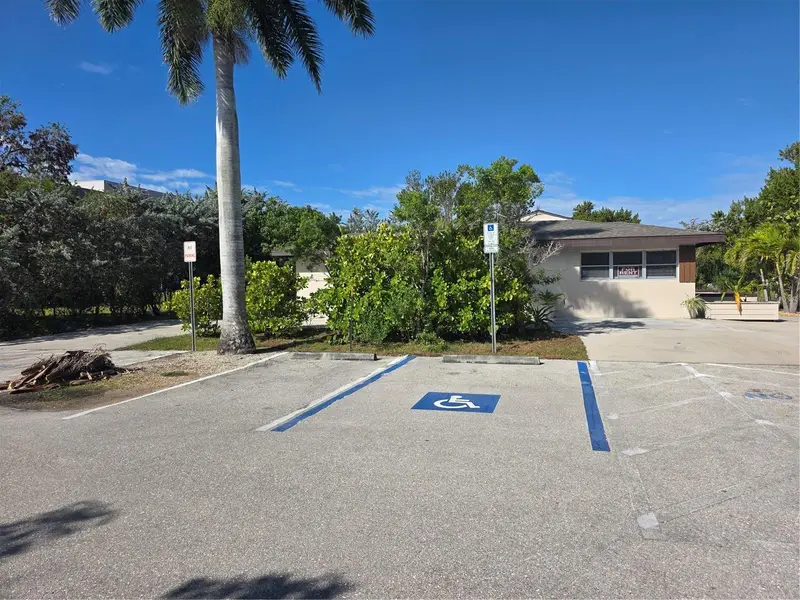 725 Patty Ave, FL