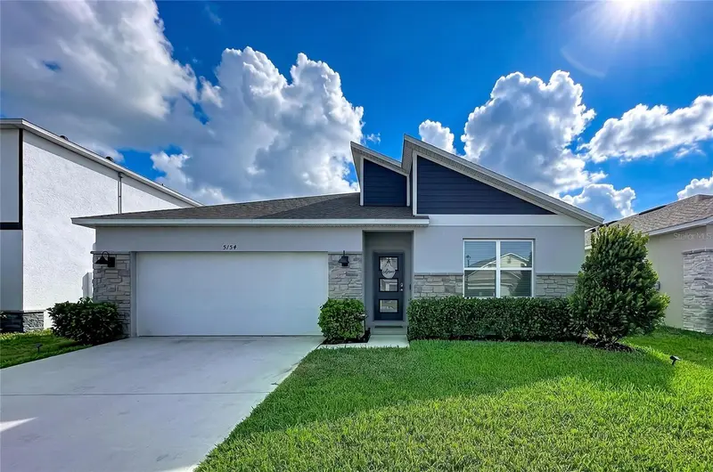 Buena Lago listing