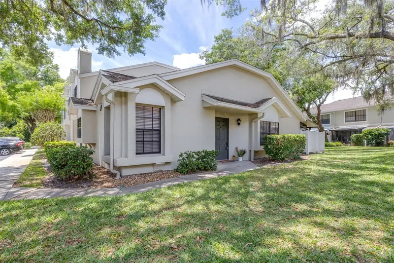 5100 Burchette Rd #2505, FL